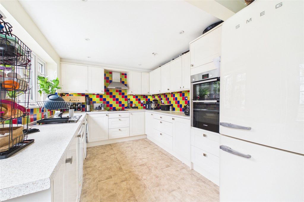 Property photo 3 of 8 Picture No. 03