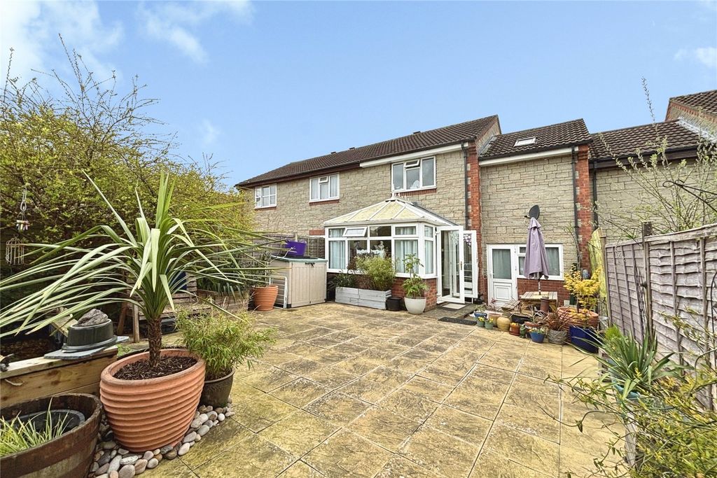 Property photo 2 of 27 Rear