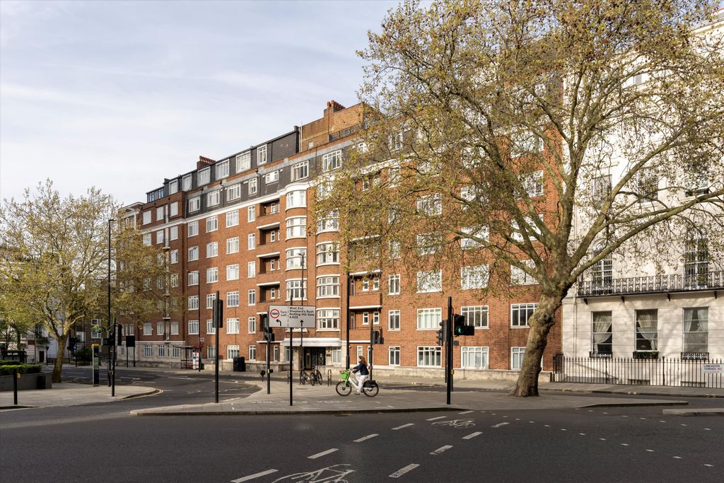 Property photo 2 of 11 Image