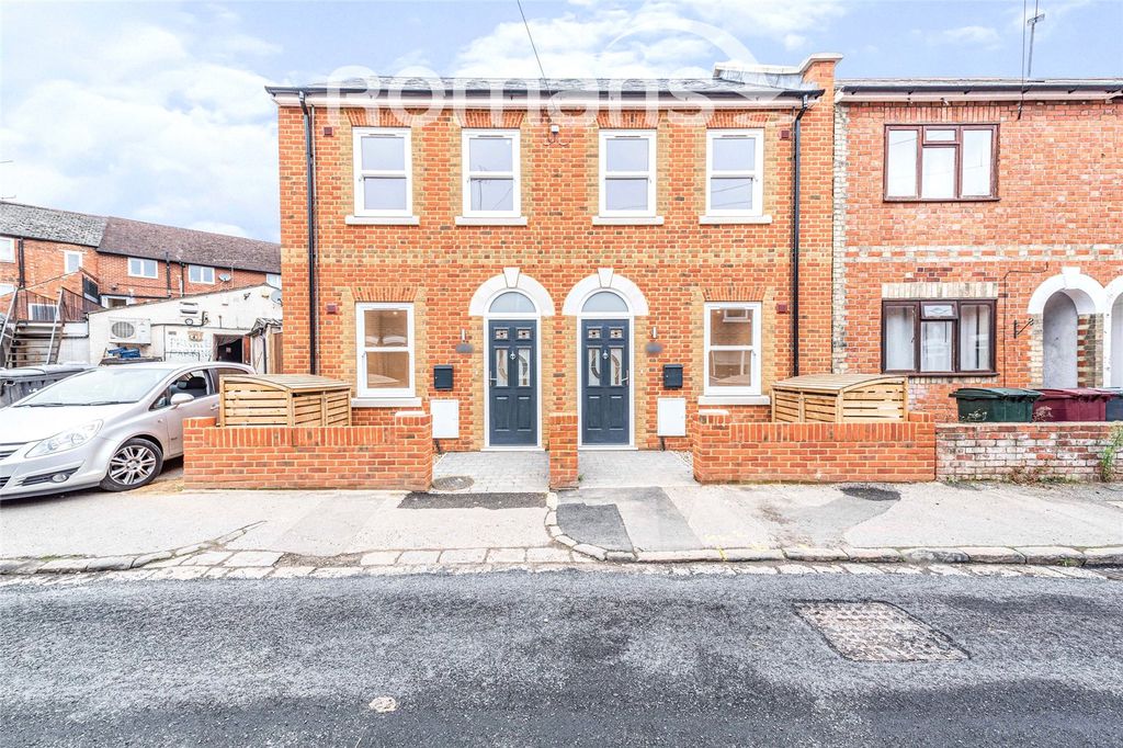 Property photo 1 of 10 Picture No. 12