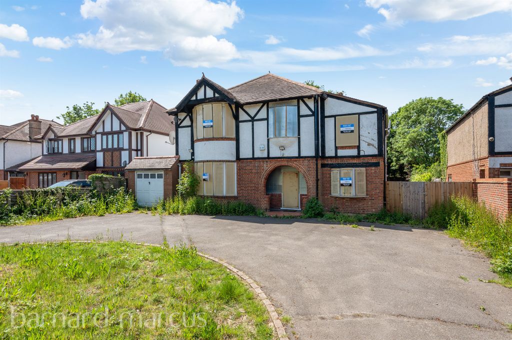 Property photo 1 of 8