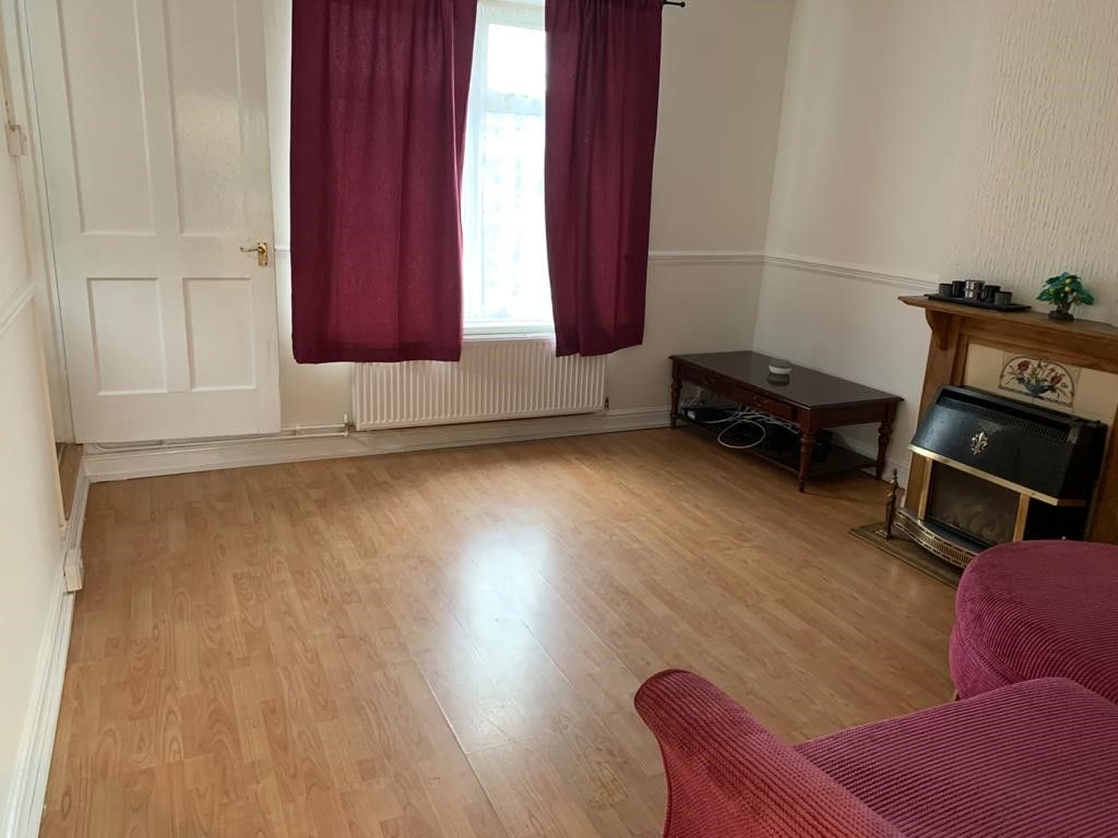 Property photo 3 of 11