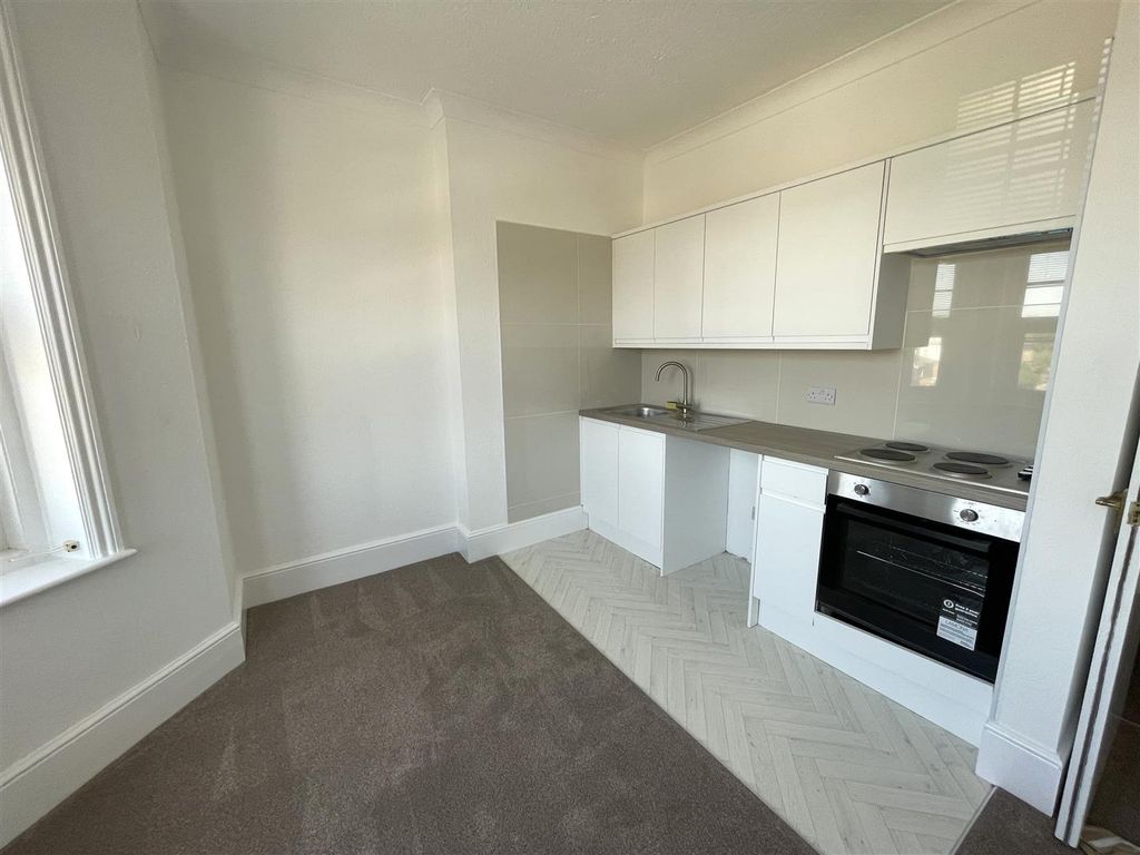 Property photo 2 of 6 Img_9265.Jpg