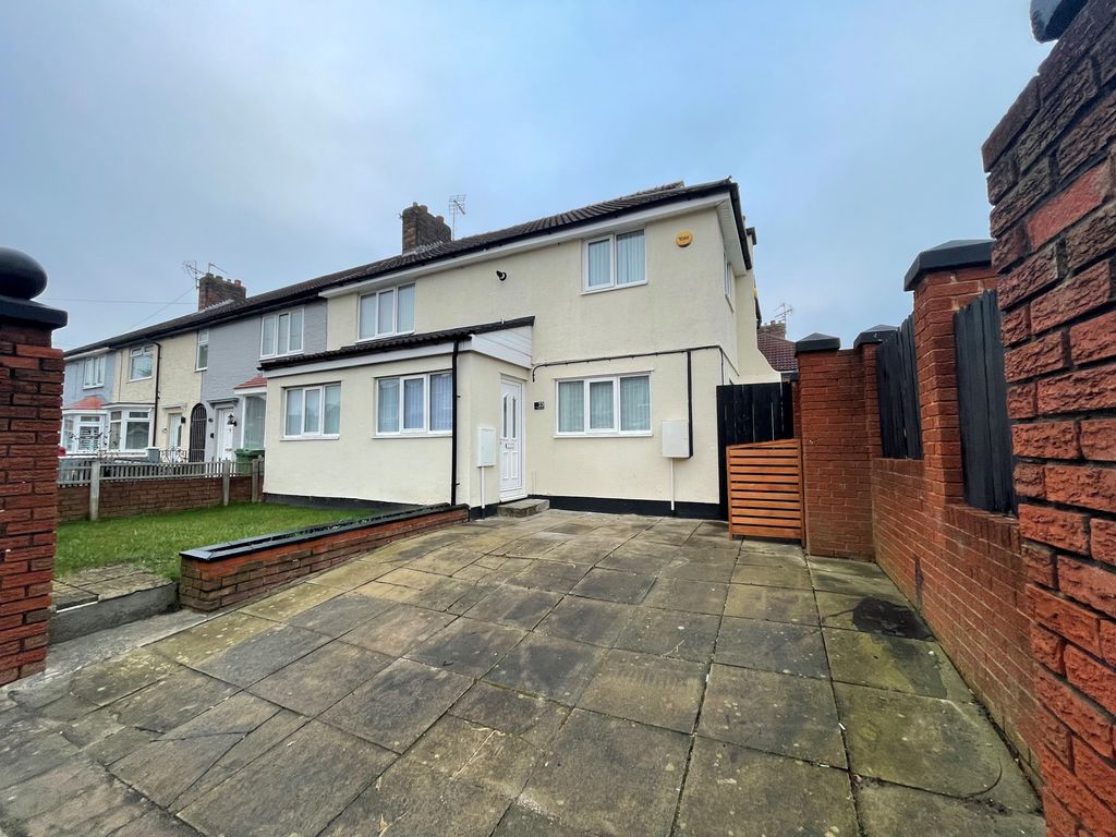 Property photo 1 of 11