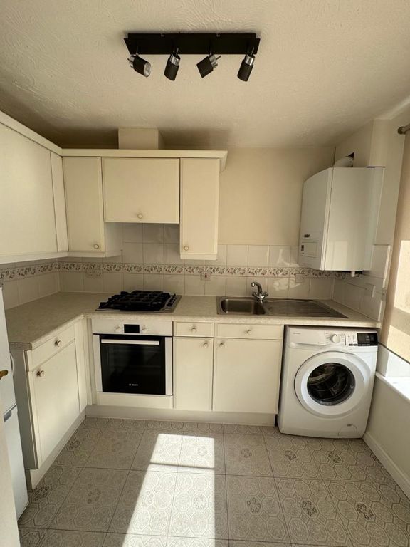 Property photo 3 of 7 72d922B6-5687-4693-Bd1c-Bc3A1A1B8E2d.Jpg