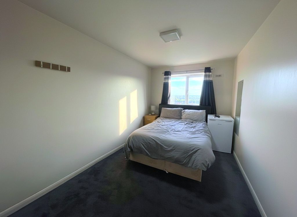 Property photo 2 of 4
