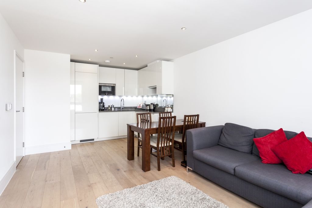 Property photo 2 of 7 #