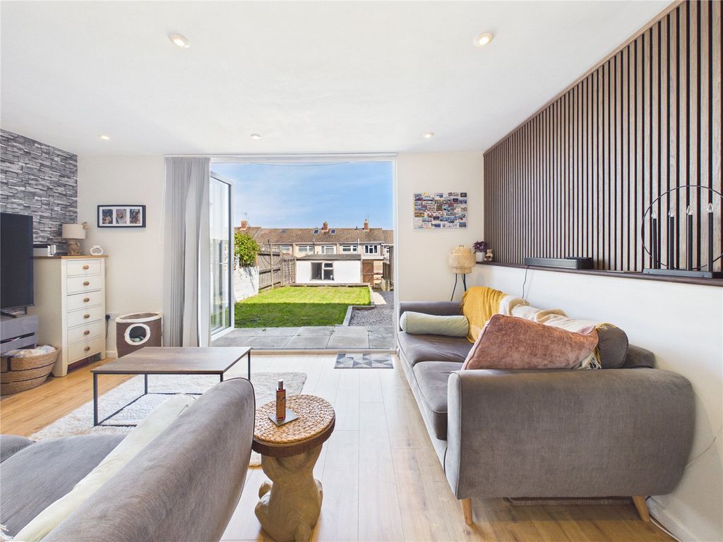 Property photo 1 of 19 Picture No. 28