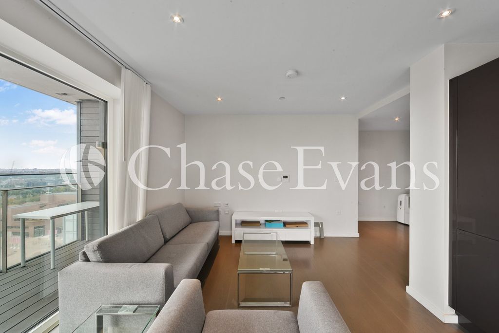 Property photo 3 of 17 Living Area