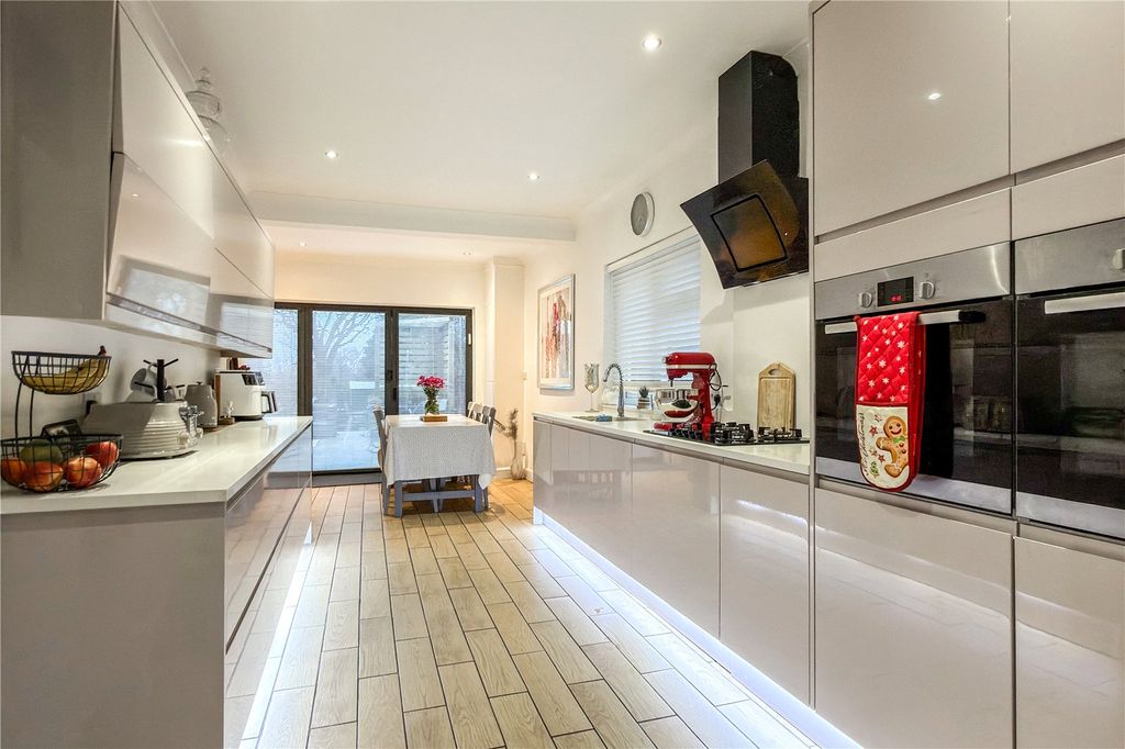 Property photo 1 of 26 Kitchen