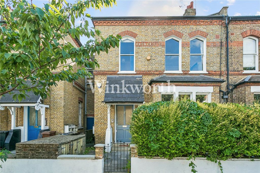 Property photo 1 of 18 Picture No. 16