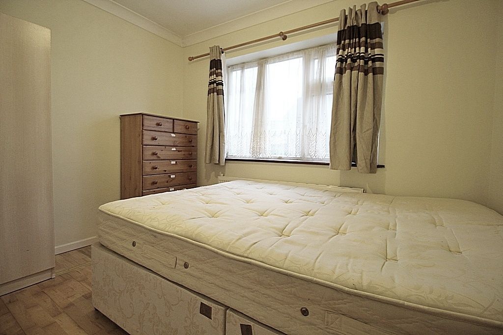 Property photo 3 of 7 Gallery