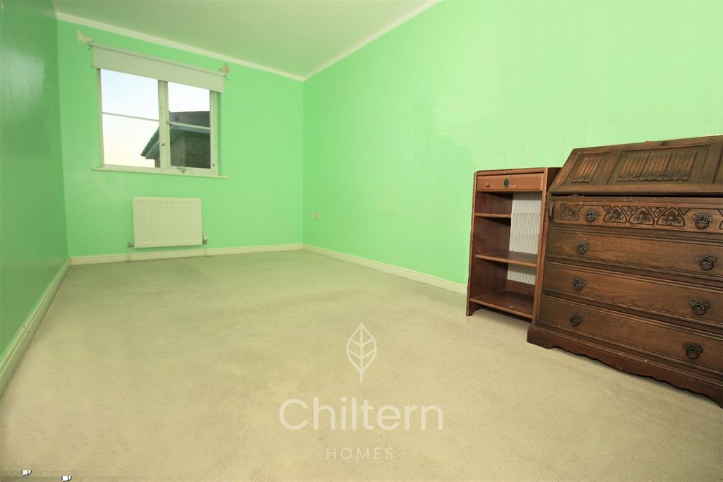 Property photo 3 of 8 Gallery