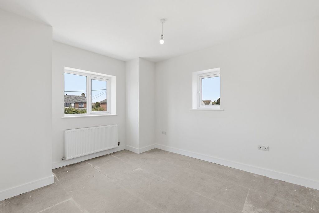 Additional image 18 of 5 bed detached house for saleOakley Gardens, Little Oakley, Harwich CO12