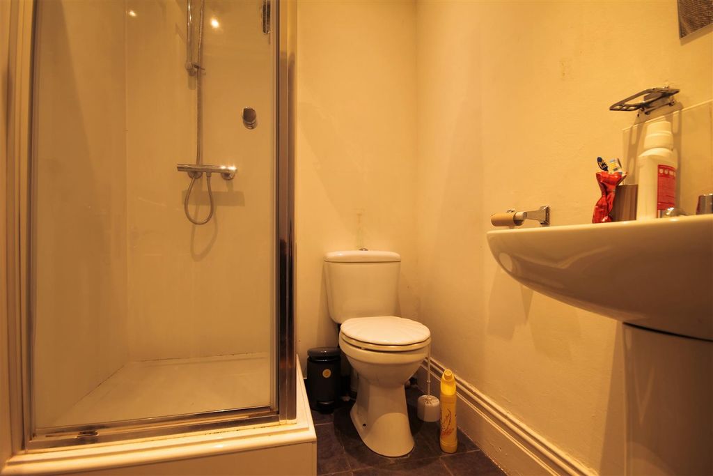 Property photo 3 of 6 5.Jpg