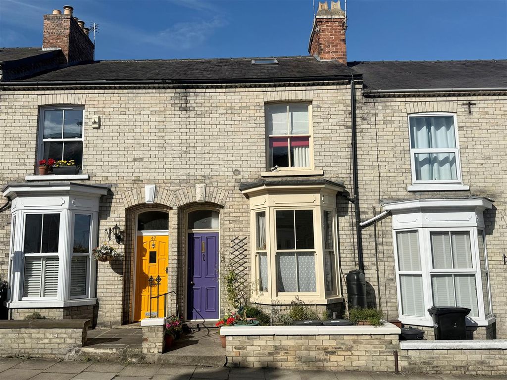 Property photo 1 of 13 New Front Of House Photo 1.Jpg