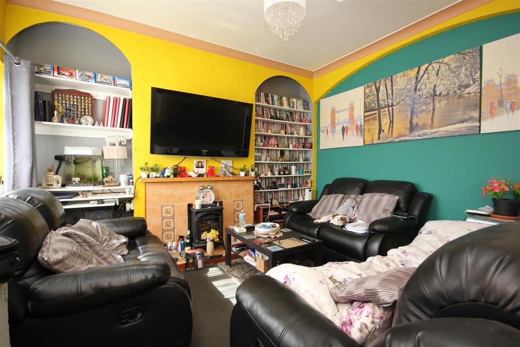 Property photo 3 of 9 Img_8331.Jpg