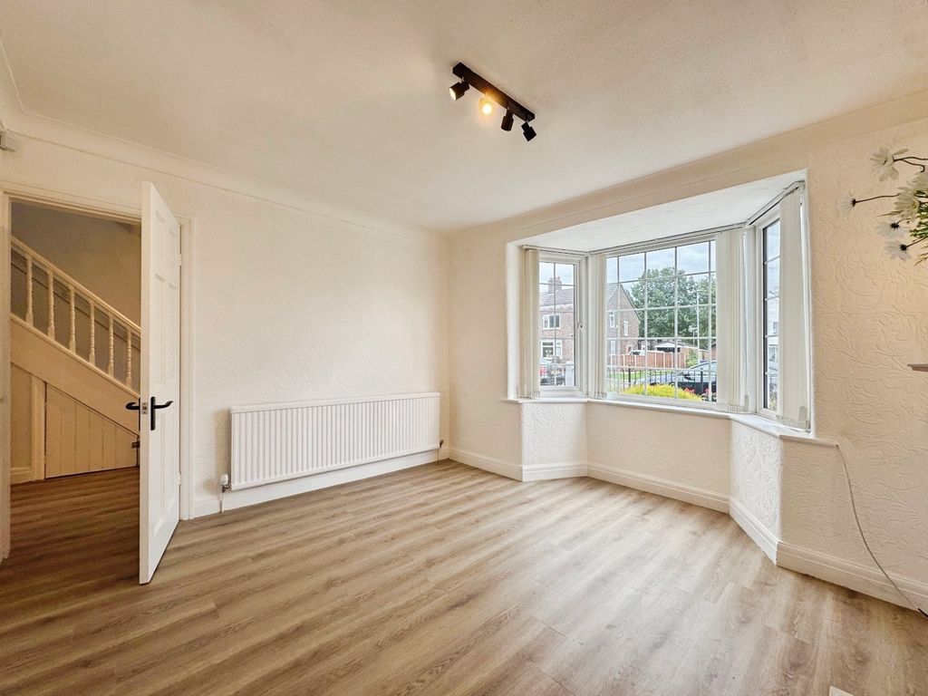 Property photo 3 of 18 Picture No. 13