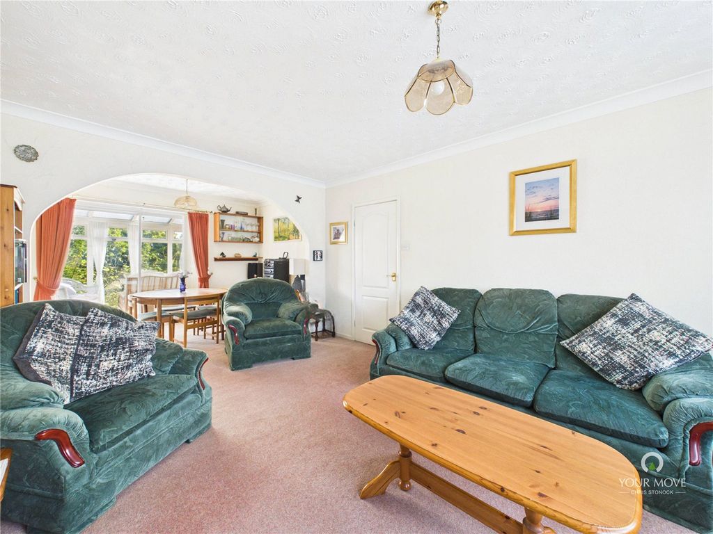 Property photo 2 of 15 Picture No. 06