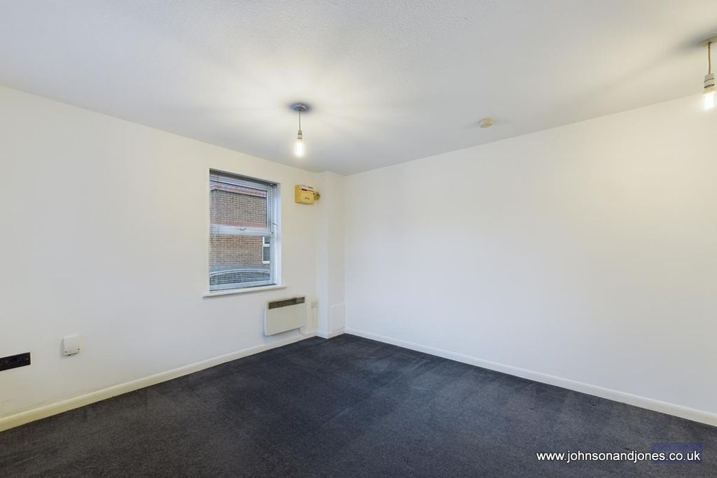 Property photo 2 of 6 2 Reception Room.Jpg