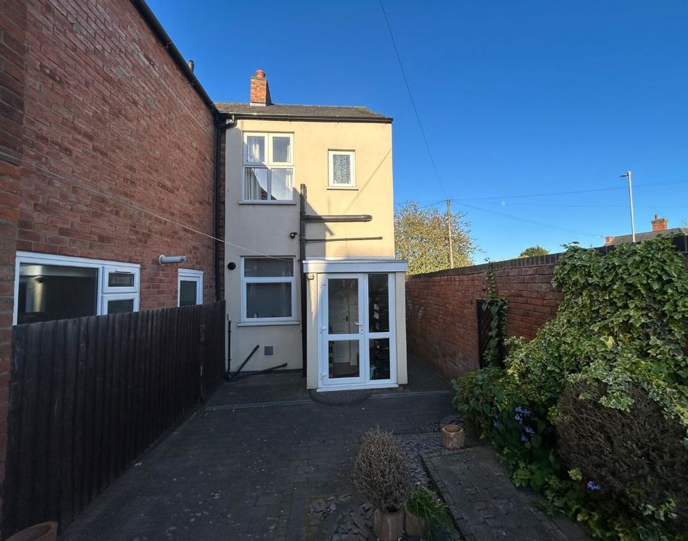 Property photo 2 of 3