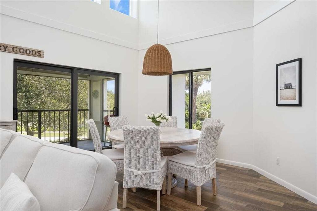 Property photo 3 of 11 <Alttext/>