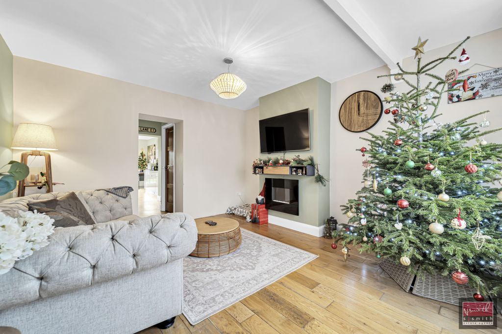 Property photo 2 of 14 Dsc03700