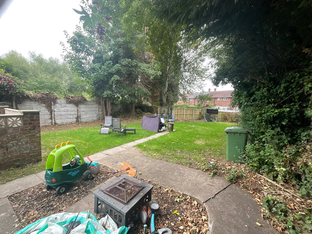 Property photo 2 of 9 2