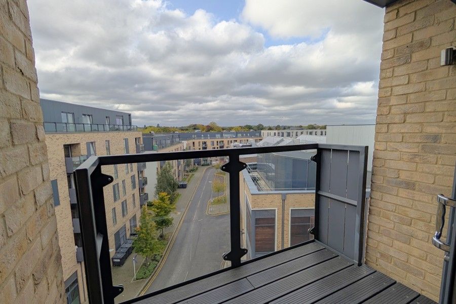 Property photo 2 of 9