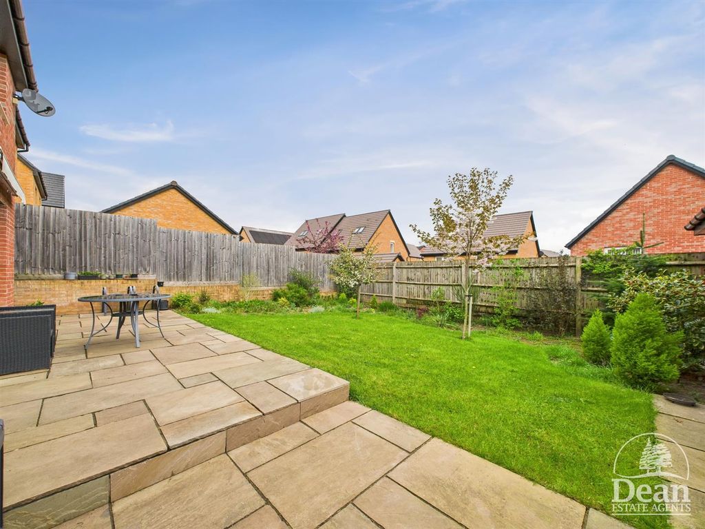 Property photo 3 of 23