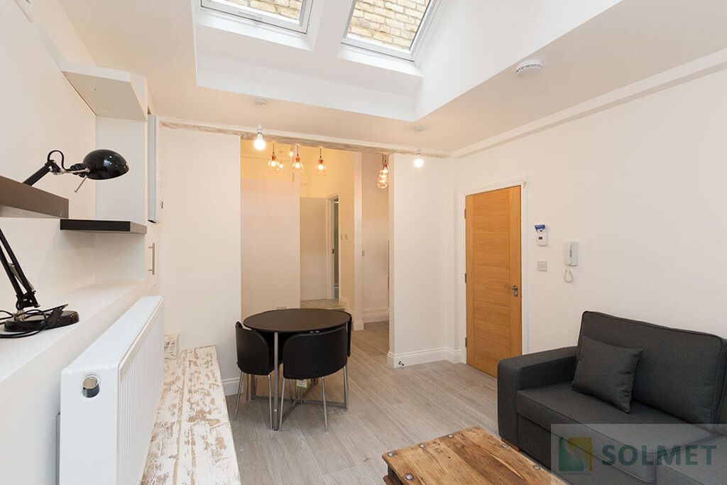 Property photo 2 of 8 2