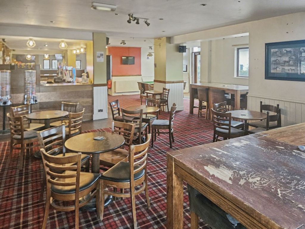 Property photo 3 of 14