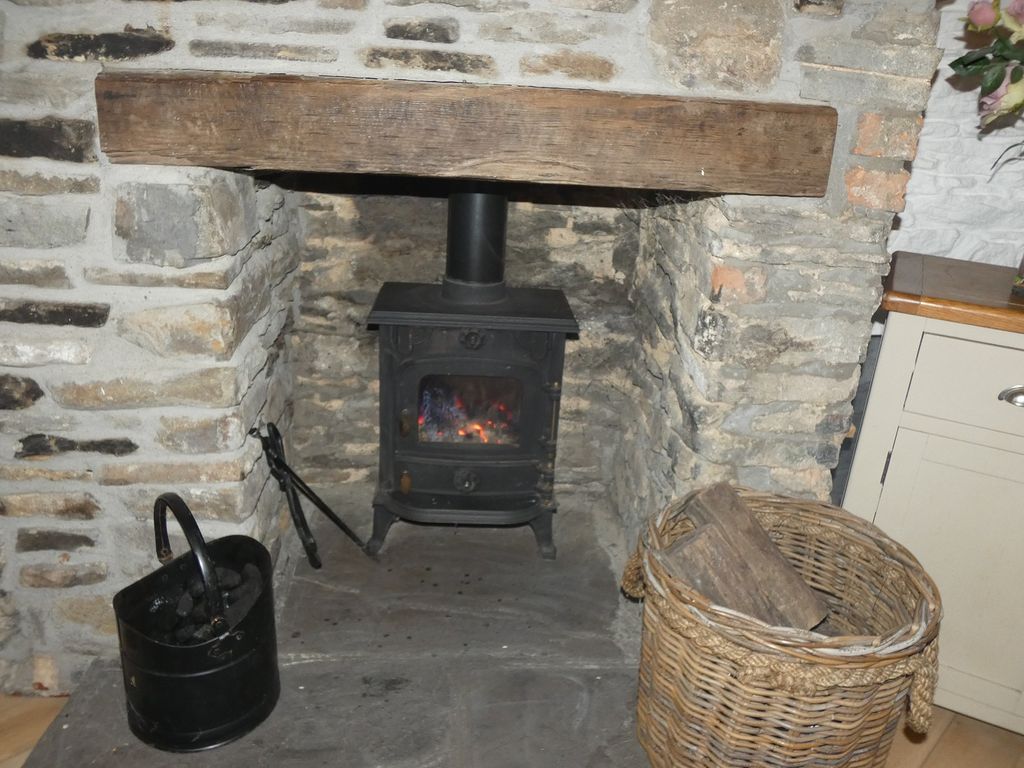 Property photo 3 of 14 Not Specified