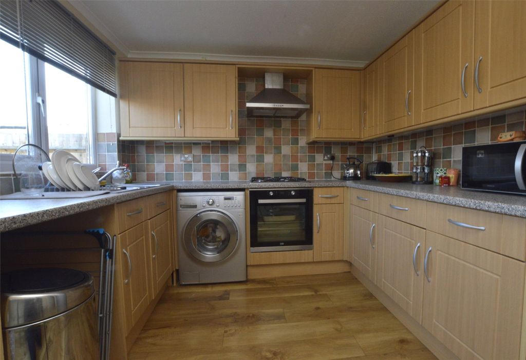 Property photo 2 of 10 Picture No. 06