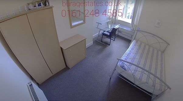 Property photo 3 of 13 A Compact And Tidy Single Bedroom Featuring A Meta...