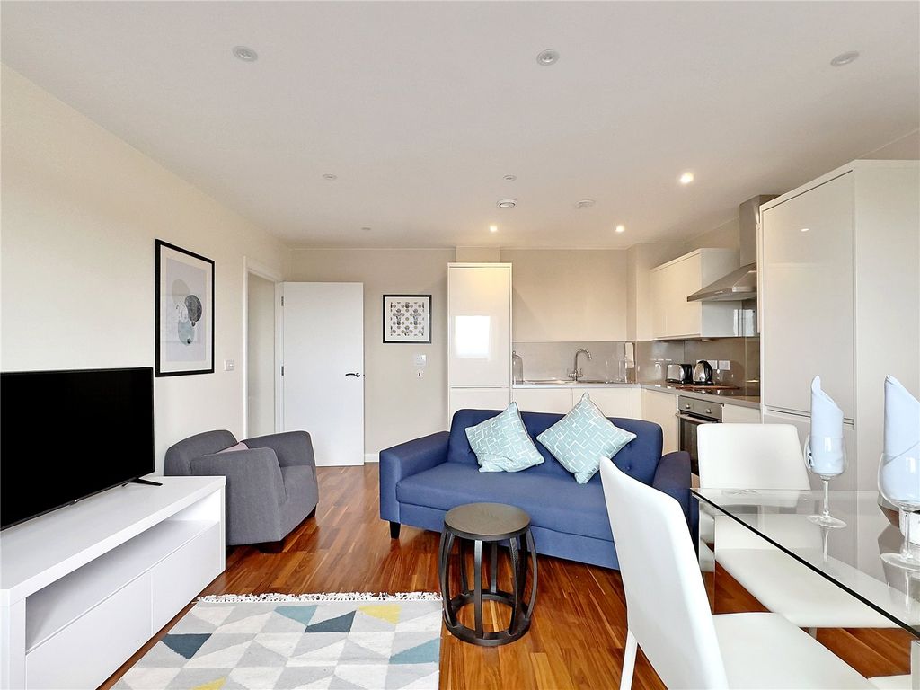 Property photo 3 of 14 Robinson Jackson