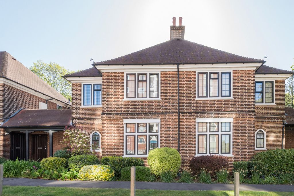 Property photo 1 of 13 1450852-2-69F1c6c...