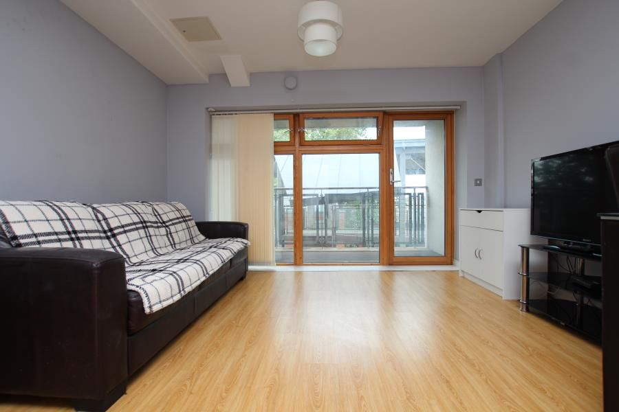 Property photo 3 of 6