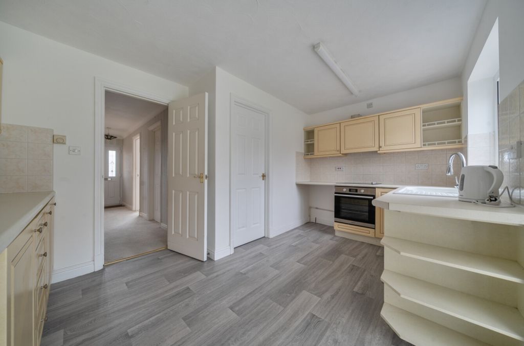 Property photo 2 of 25 1399890-12-6966c03A3Ea1c