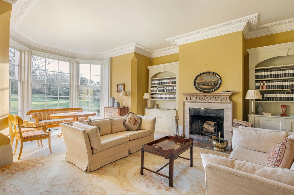 Property photo 3 of 28 Drawing Room