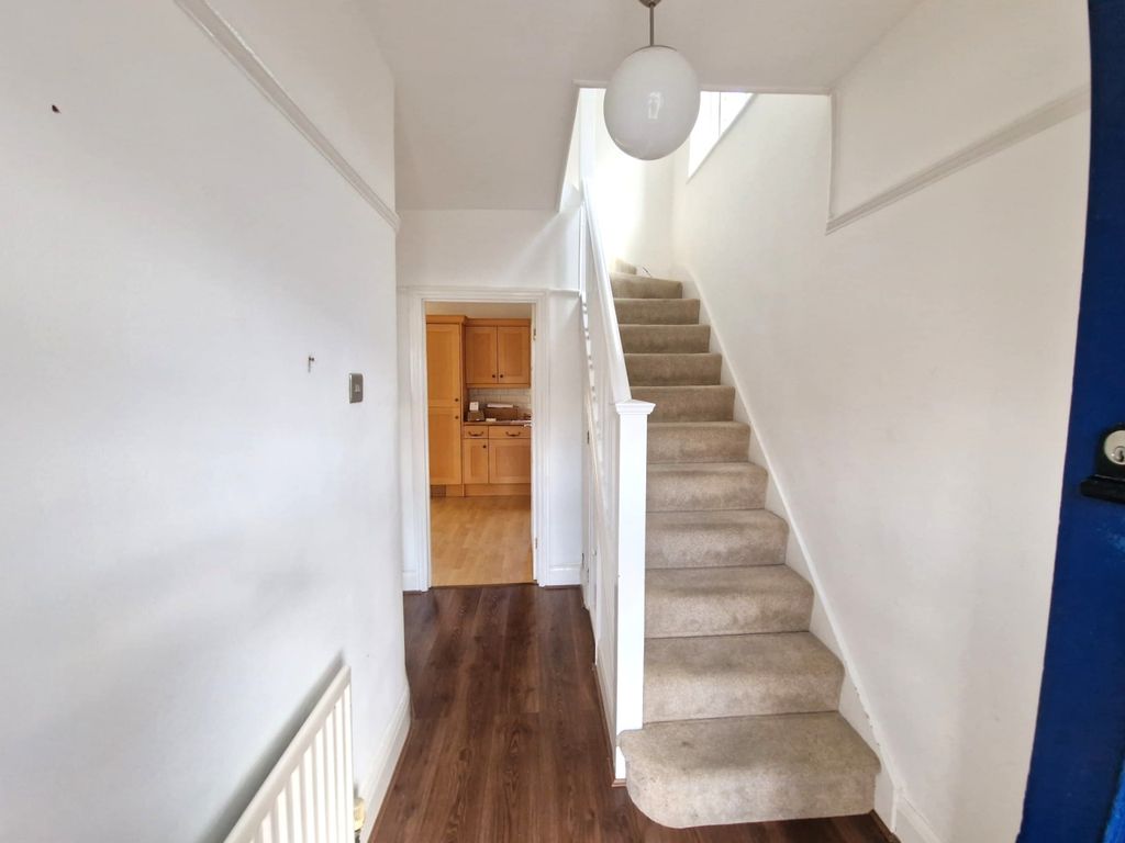 Property photo 2 of 12 Gallery