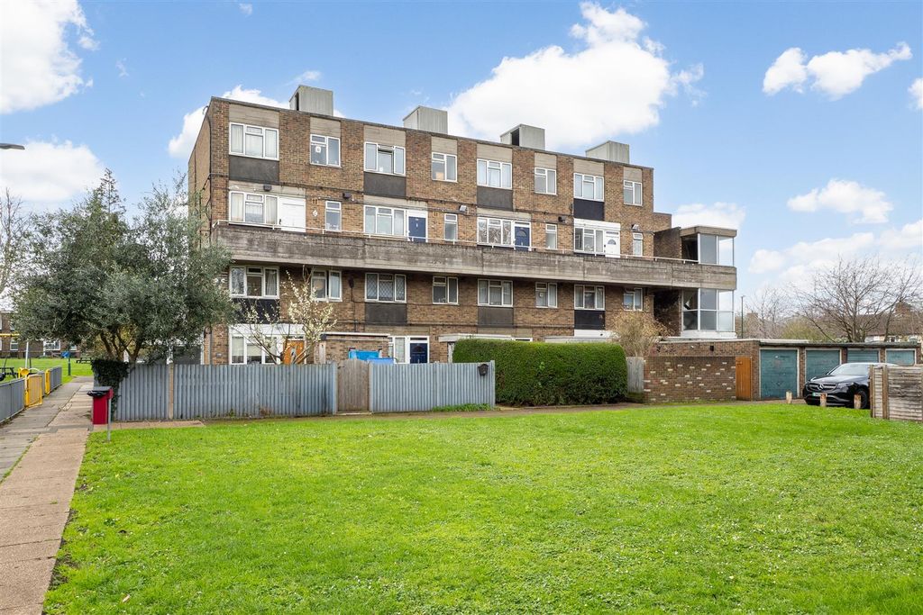 Property photo 2 of 13 Cg-002-Edit.Jpg