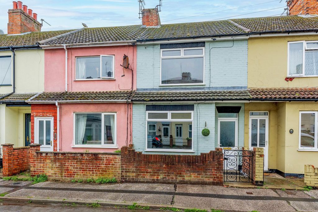 Property photo 1 of 15