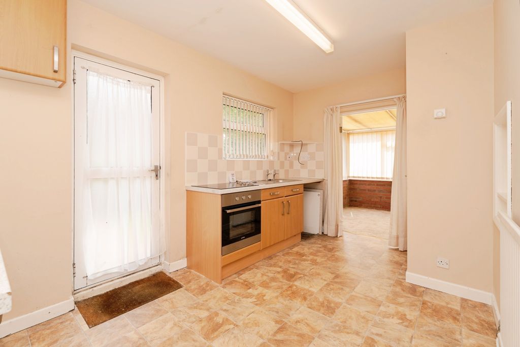 Property photo 3 of 18 Photo
