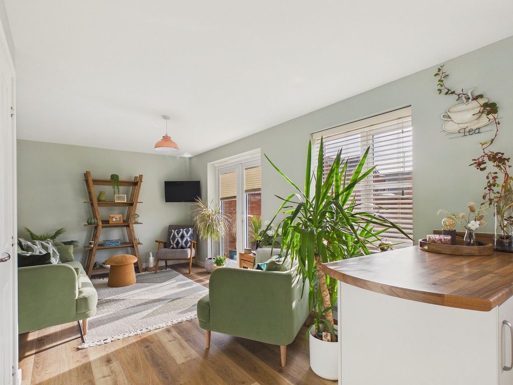 Property photo 3 of 20