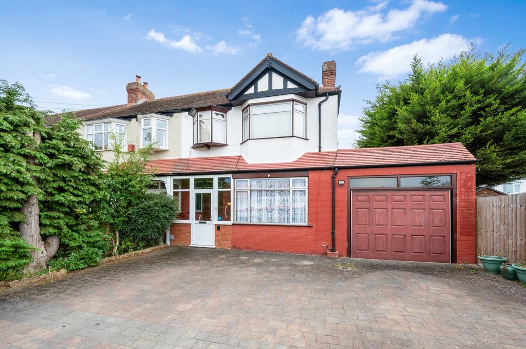 Property photo 1 of 33 Picture No. 35