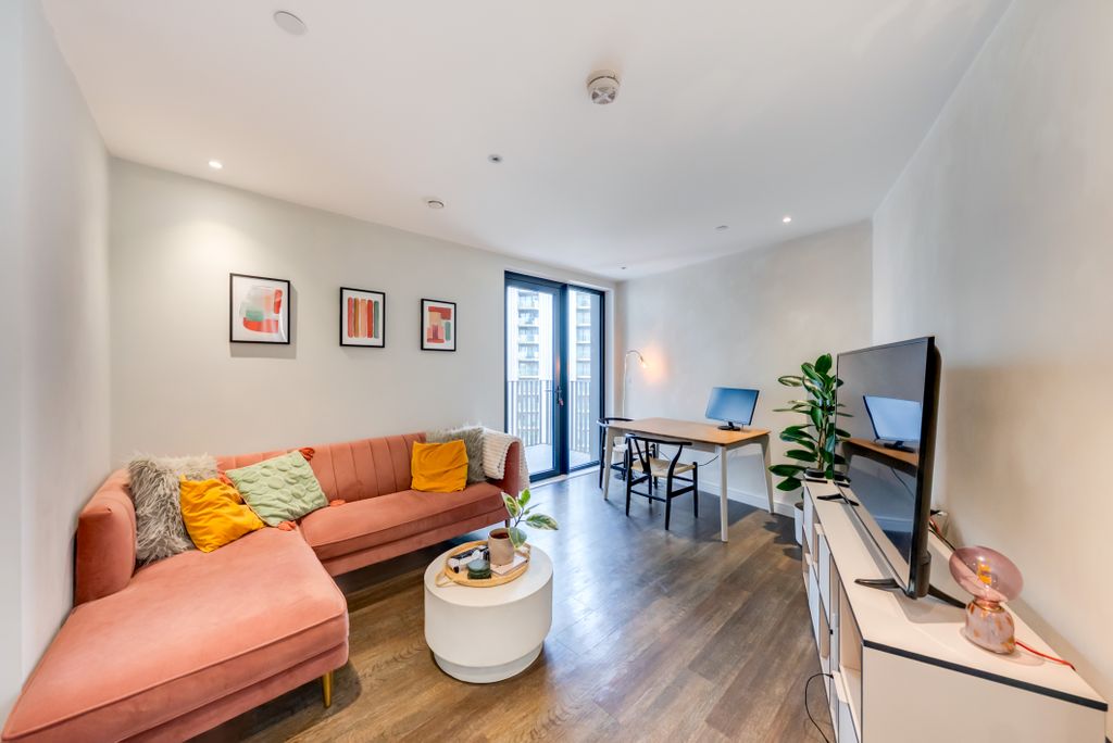 Property photo 1 of 29 A7S02190Hdr