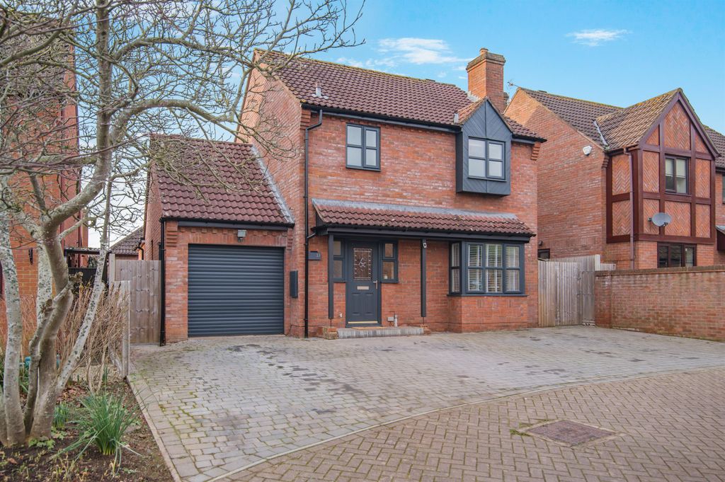 Property photo 1 of 22