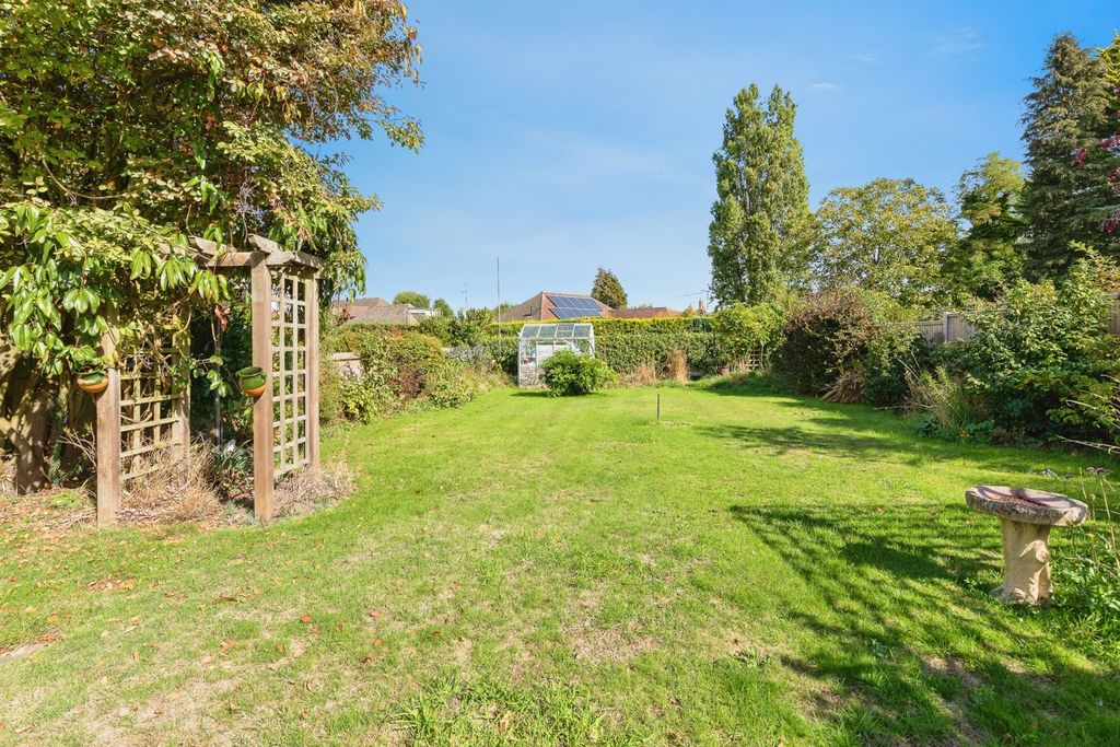 Property photo 3 of 19 Photo