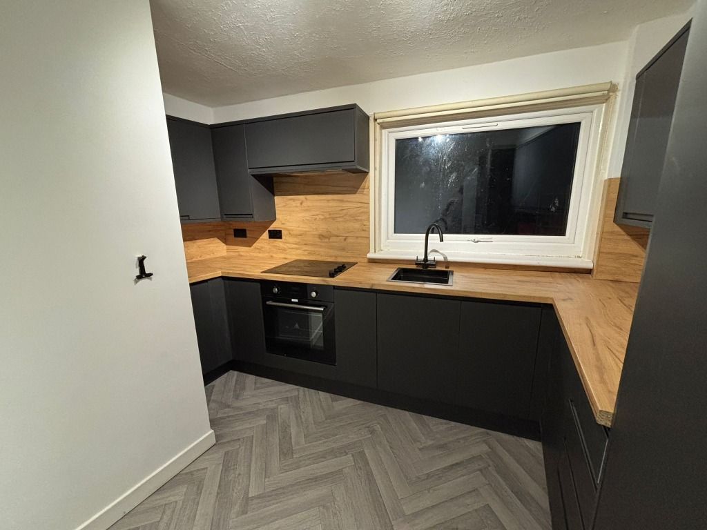 Property photo 3 of 13 Photo 3